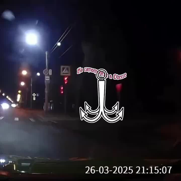          ,   !    ,      