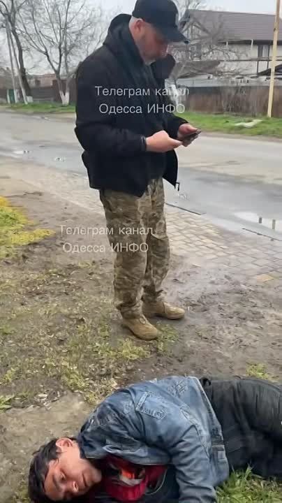 Киевский режим продолжает уничтожать украинцев