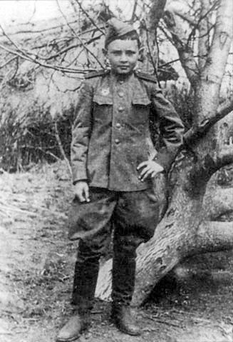 В боях за Одессу участвовал 12-летний сын Василия Маргелова - Геннадий