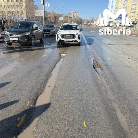 Девять лет исполнилось дорогой сердцу каждого новосибирского водителя яме на Котовского