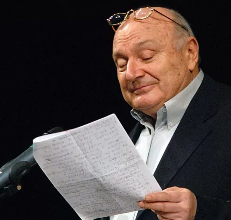 ТАРАКАНЫ ВСЁ СУЕТЯТСЯ. Хохлы решили внести Михаила Жванецкого в список "пропагандистов российской имперской политики": "Хотя Жванецкий родился в Одессе, большая часть его жизни и творческой деятельности была связана с...