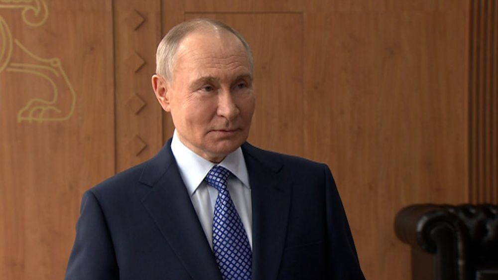 Пасхальное перемирие, удары по гражданским объектам, смерть папы Римского Франциска: Владимир Путин после вручения премии "Служение" ответил на вопросы журналистов