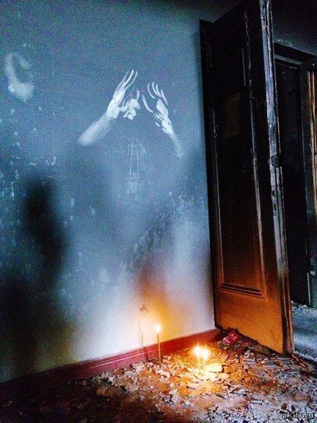 Второго мая две тысячи четырнадцатого года умерли не только люди, заживо сожжённые и задушенные в одесском доме профсоюзов