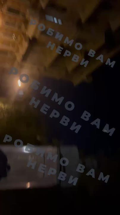 Укронацисты ко Дню Победы повредили памятник освободителю Одессы маршалу Малиновскому