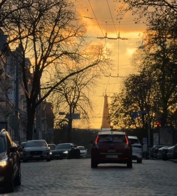 Одесса-мама мирных снов. — Абрам, ты куда этим летом собираешься отдыхать?