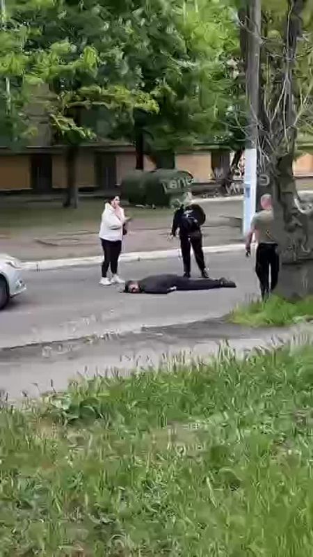  :         