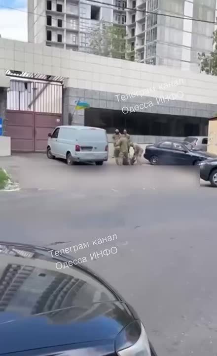  . ,  