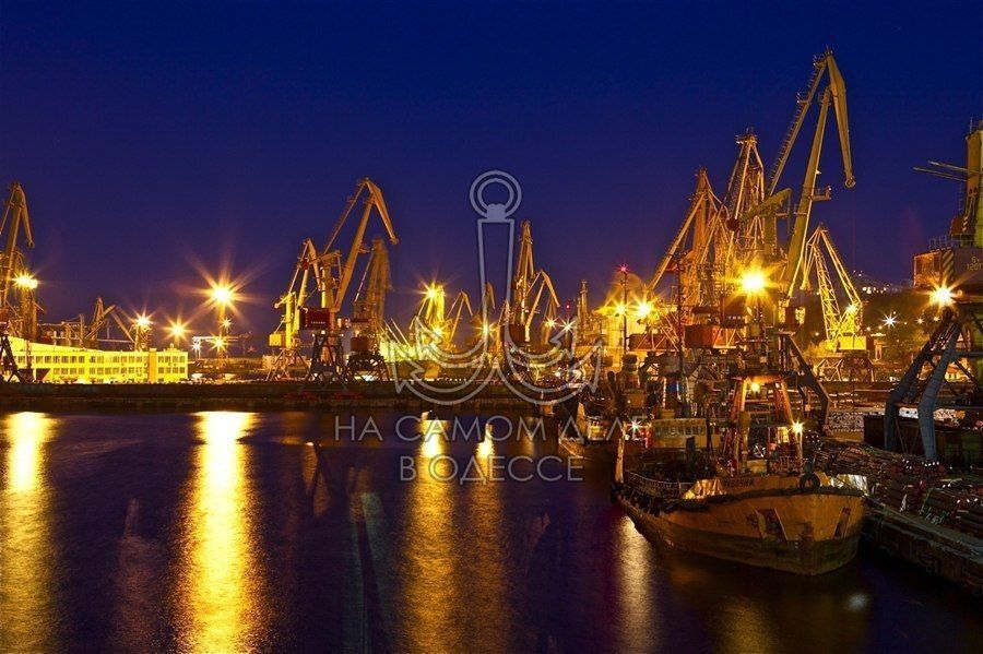 Одесса-мама мирных снов. — Папа, а что от Бердичева дальше, Луна или Житомир!