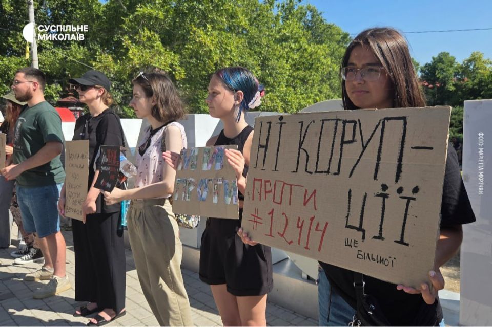  :      &quot; &quot;