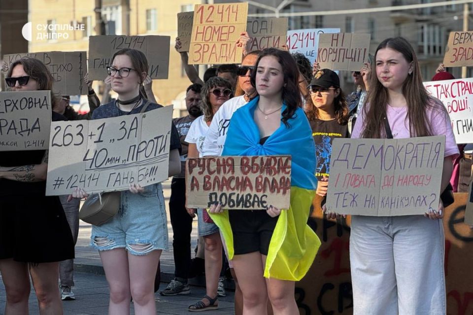  :      &quot; &quot;