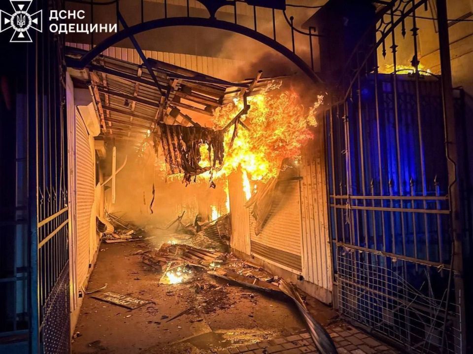    &quot;&quot;    ,         &quot;&quot;