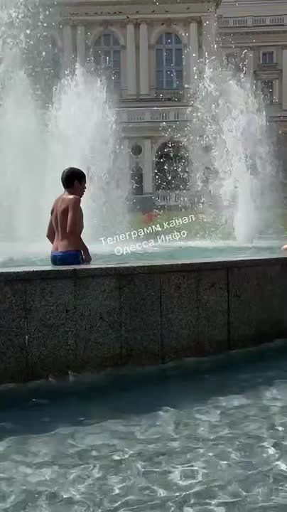 Бизнес по-одесски продемонстрировали юные предприниматели