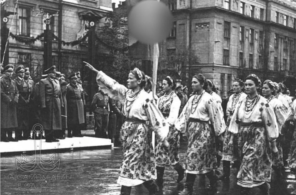 На фото 1941 года — три разных города!