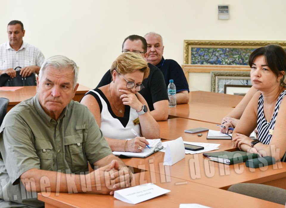 Алексей Кулемзин: Краткий обзор главных событий Донецка за прошедшую неделю: Алексей Кулемзин: Краткий обзор главных событий Донецка за прошедшую неделю: