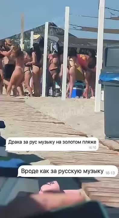 В Одессе произошла массовая драка на пляже, причиной конфликта стала музыка на русском языке, пишут местные паблики