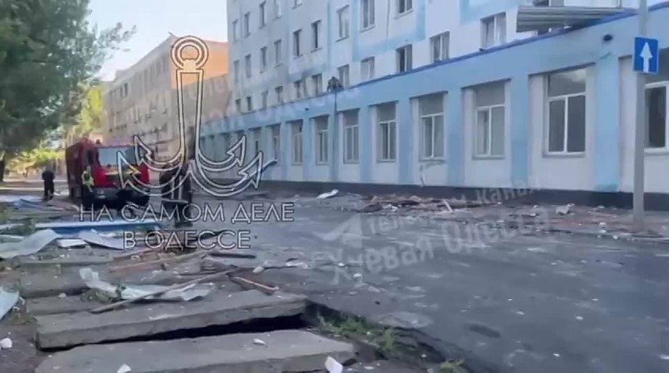 Последствия ночных ударов по Одессе