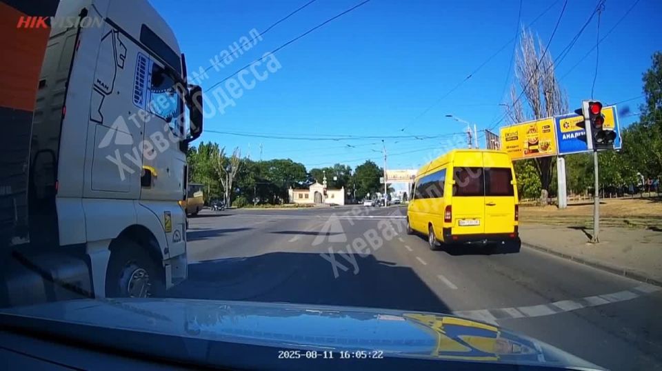 Художественный фильм "Удрать без тапочек"