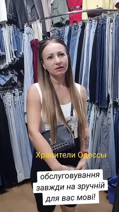 «Заклею рот скотчем»: продавец на рынке в Одессе дала отпор мовной провокаторше