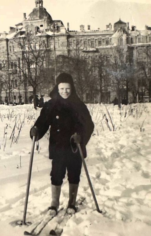 Рубрика «Моменты Одессы» много лет назад