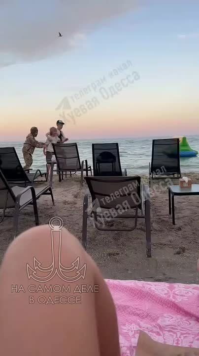 Вот каким «играм» взрослые учат детей