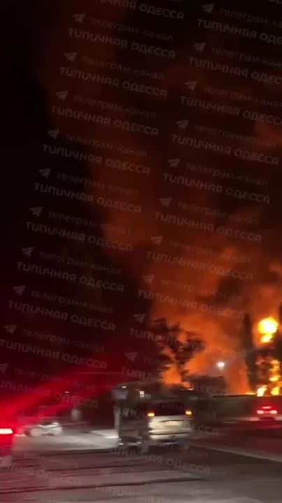 Минувшей ночью ВС России нанесли удары по топливной инфраструктуре в Одесской области