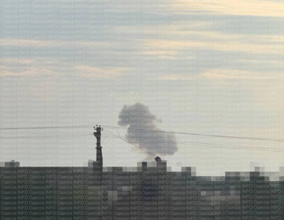 Ещё две ракеты ударили по вражескому объекту в районе Татарбунар Одесской области