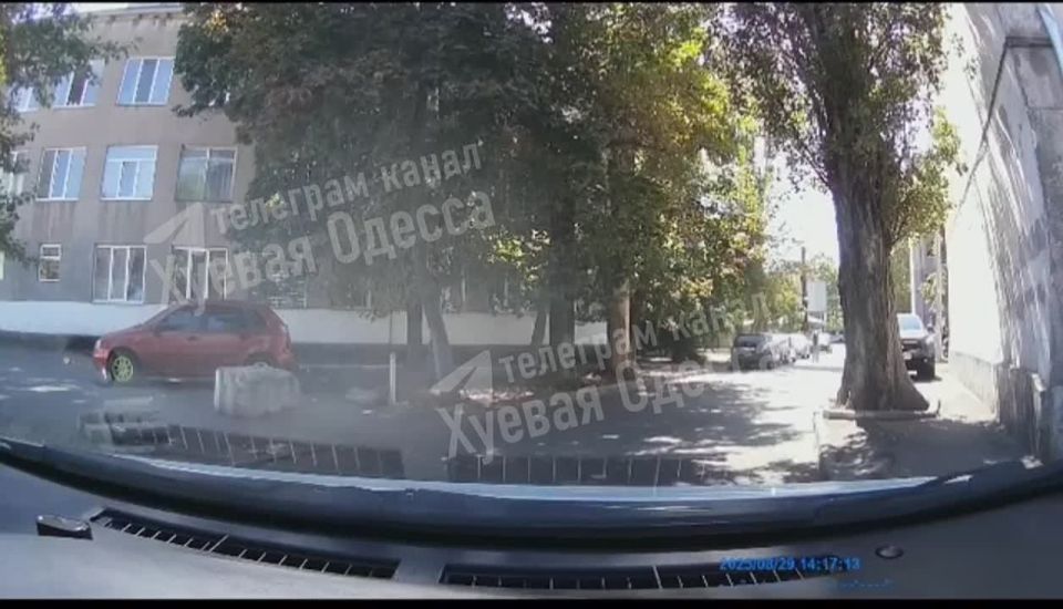 Ребёнок в Одессе выпал из окна