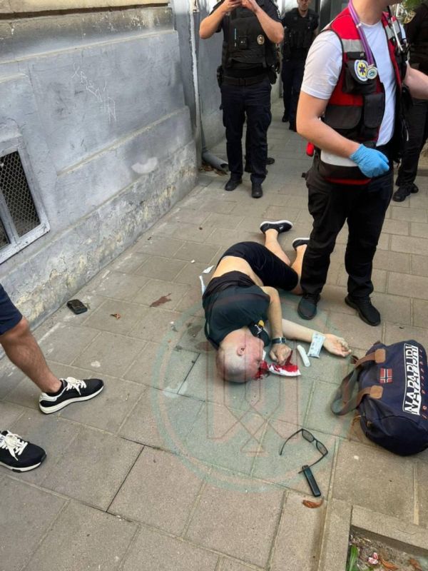 Во Львове застрелен «комендант майдана» Андрей Парубий Во Львове застрелен «комендант майдана» Андрей Парубий