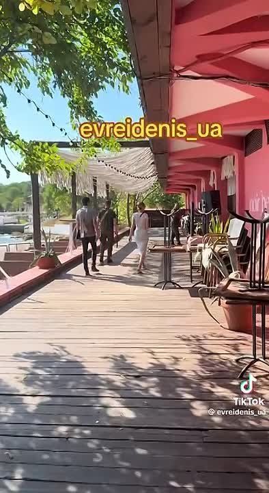 Ветеран ВСУ сделал «доступным» захваченный бизнесом пляж в Одессе