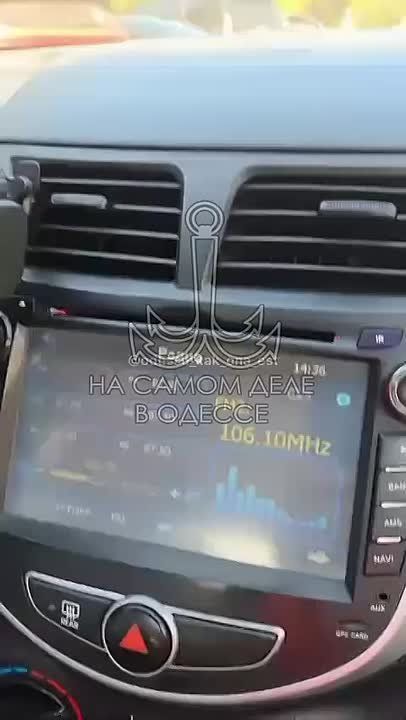 В Одессе в радиоэфире транслируется обращение с призывом к военнослужащим ВСУ сложить оружие и сдаться в плен