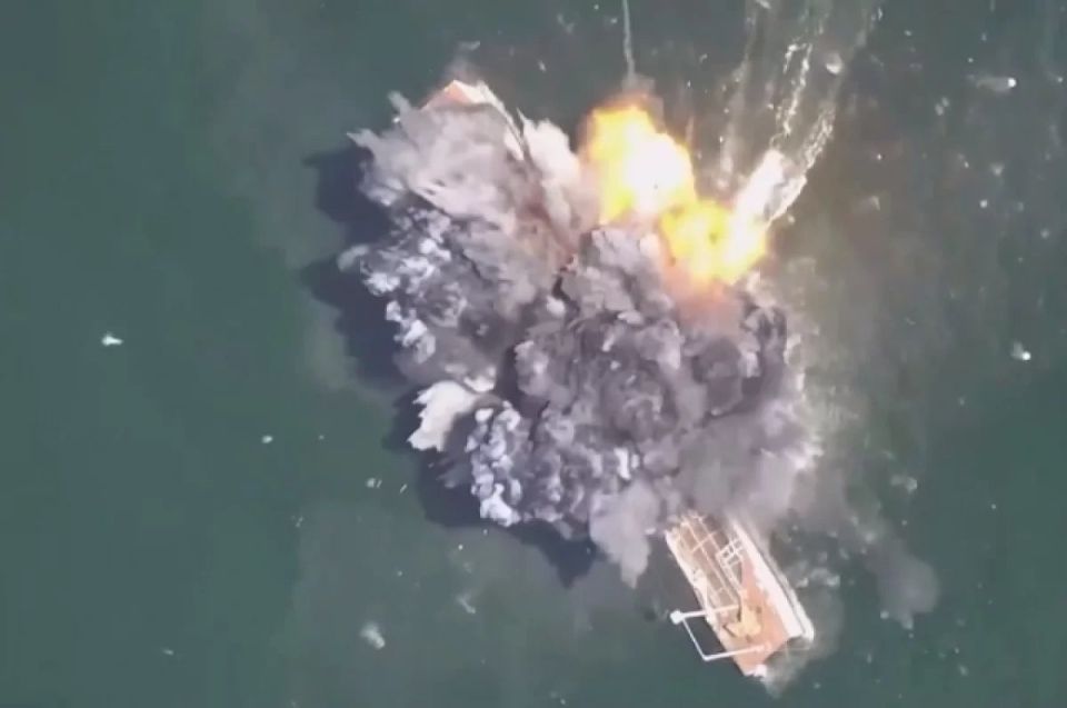 Морское побоище. За три дня на дно ушли два сухогруза и военный корабль ВСУ