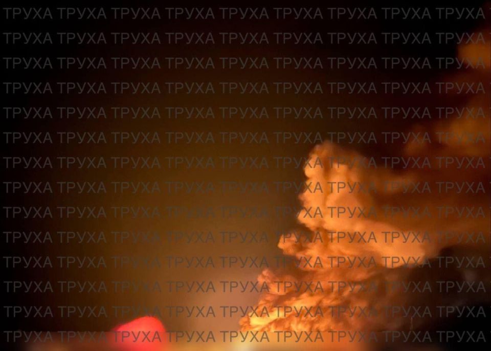 О серии мощных взрывов в Сумах пишут украинские мониторинговые ресурсы