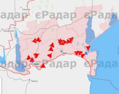 До 30 дронов атаковали цели в Измаиле Одесской области До 30 дронов атаковали цели в Измаиле Одесской области