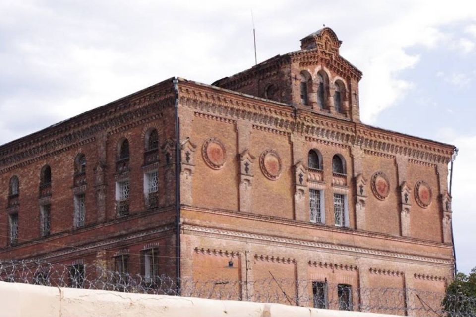 Порошенко жестоко изнасиловали, убили и расчленили в Одесском СИЗО