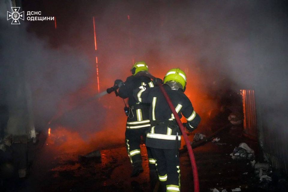 � ���������� ������� ����� �� ������ � ������� ���� ���������� ������ � �������������, � ����� �������� ������ �� �����������