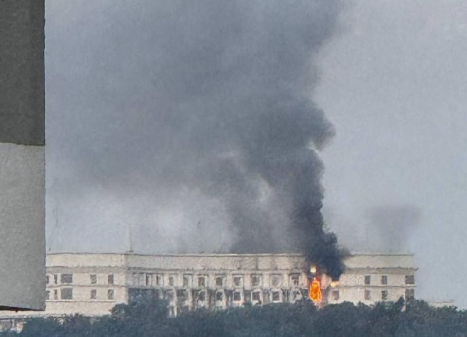 Российская армия нанесла массированные удары по целям на Украине Российская армия нанесла массированные удары по целям на Украине