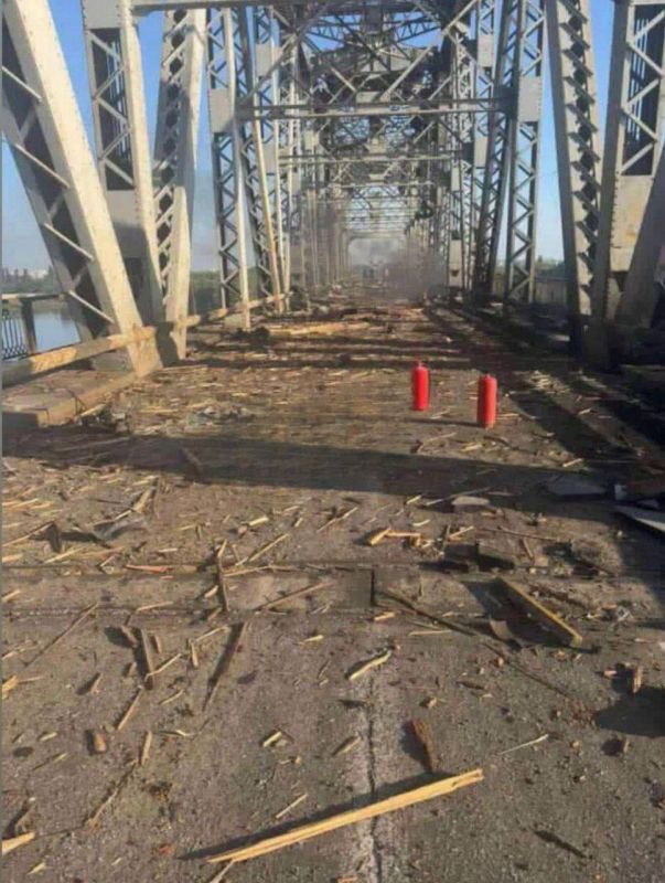 Олег Царёв: ВС РФ ночью нанесли удары по военным объектам в 10 областях Украины Олег Царёв: ВС РФ ночью нанесли удары по военным объектам в 10 областях Украины