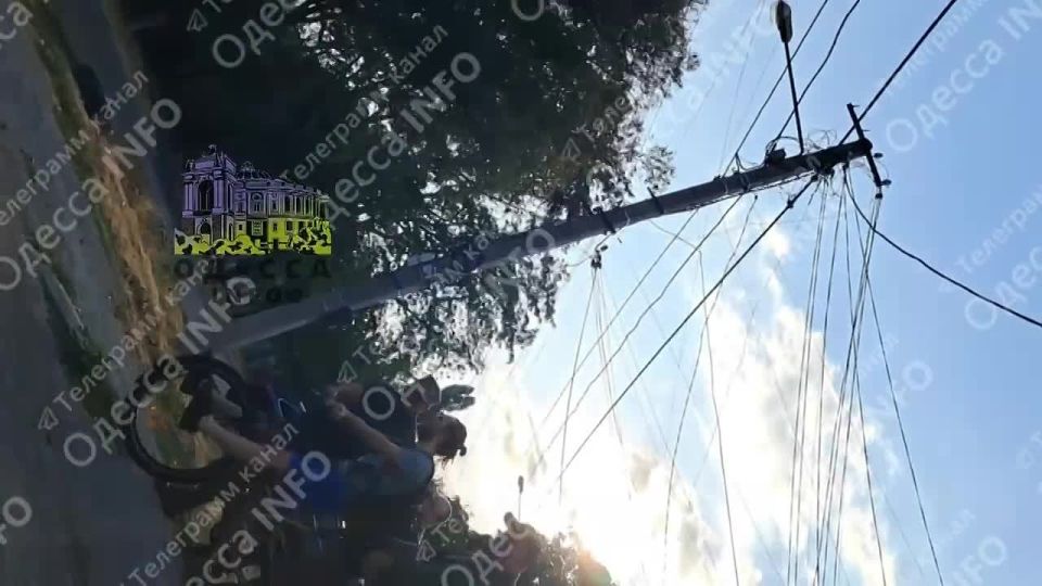 В Одессе военкомы мобилизовали парня вместе с велосипедом