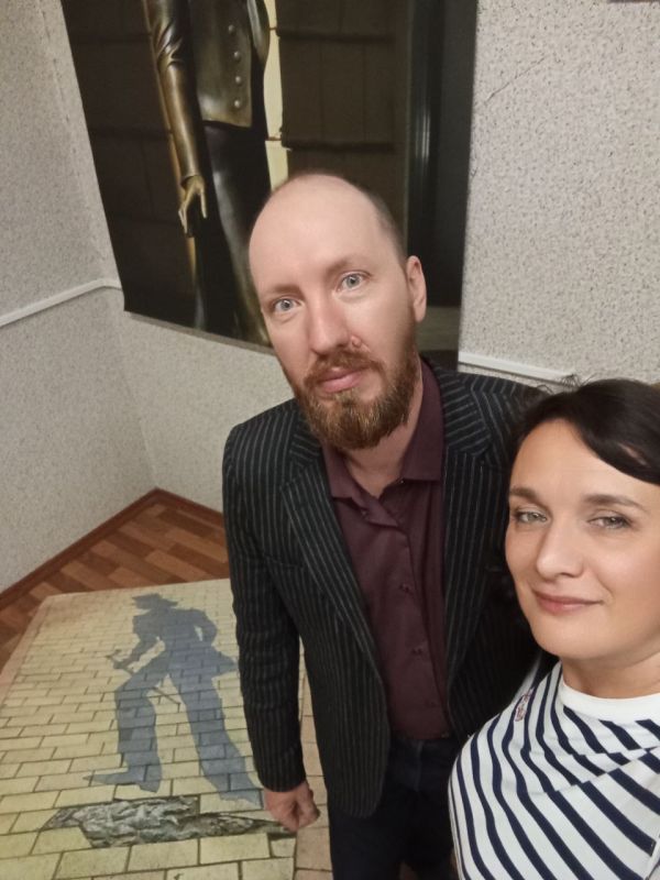 Уничтоженный вандалами арт-объект «Тень Пушкина» переехал из Одессы в Москву Уничтоженный вандалами арт-объект «Тень Пушкина» переехал из Одессы в Москву