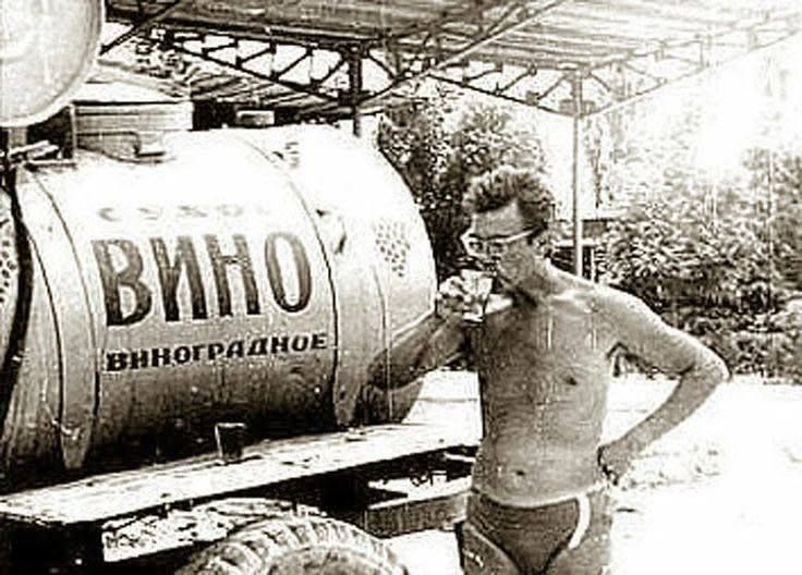 На закате дня дарим вам ретро-рубрику об Одессе