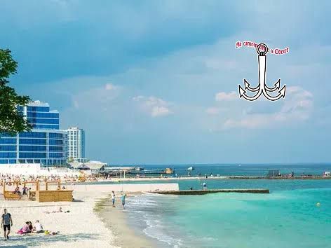 По прогнозам метеорологов, в грядущую ночь на территории прибрежной зоны Одесского региона объявлено штормовое предупреждение