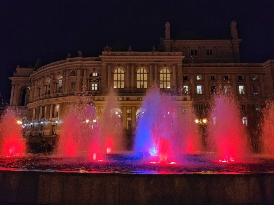 Немного вечернего одесского вайба вам в ленту Немного вечернего одесского вайба вам в ленту