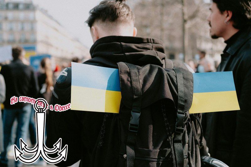 В связи с масштабным оттоком молодых людей в возрасте от 18 до 22 лет, для украинок возникнут осложнения в поиске ровесника для создания отношений