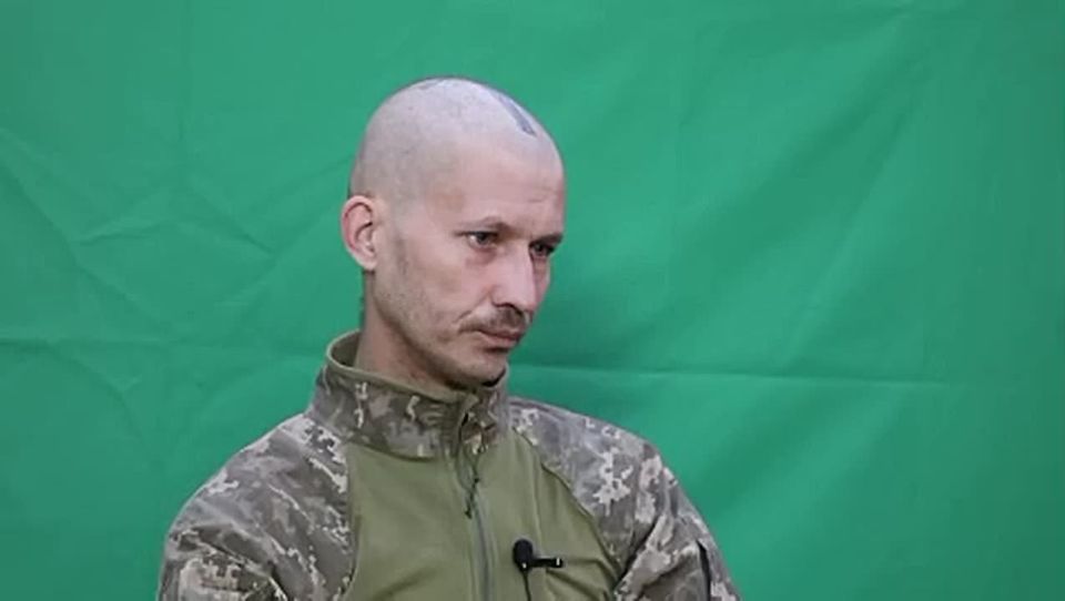 #Одесса #СВО. Нам в плен сдался одессит Александр Федотов, более известный в Одессе как Грёма