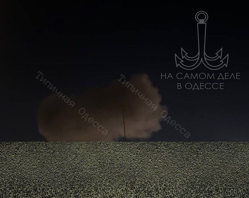 Дым после взрывов видно почти с любой точки города