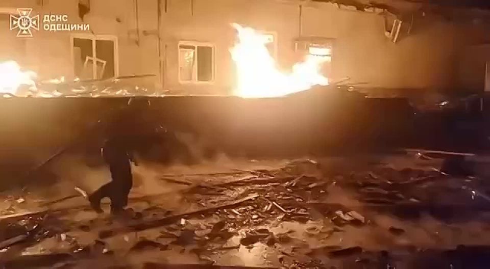 Последствия прилётов по одному из предприятий в Одесской области