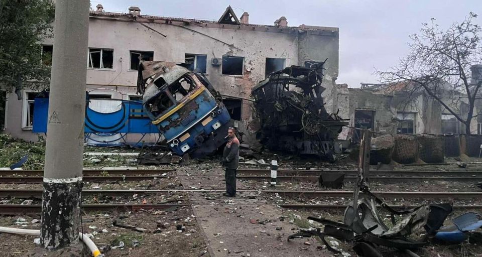 Ж/д депо в Одессе уничтожено ударами ВС РФ