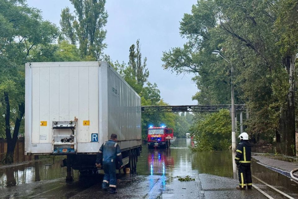 В Одессу с карательной миссией приехал министр Украины Алексей Кулеба В Одессу с карательной миссией приехал министр Украины Алексей Кулеба