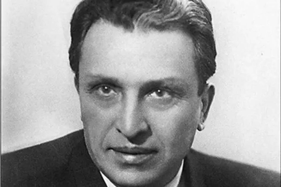 Куни на сцене оперного театра в Одессе шокировал зрителей Куни на сцене оперного театра в Одессе шокировал зрителей