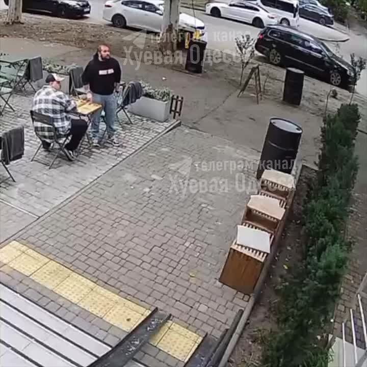 Армен Гаспарян: Одесса, ритуал изгнания шуцмана стулом